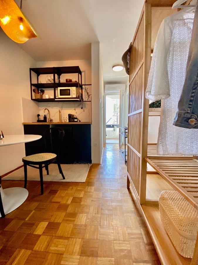 Modern Couples Coastal Getaway Mm Apartment Криквеница Екстериор снимка